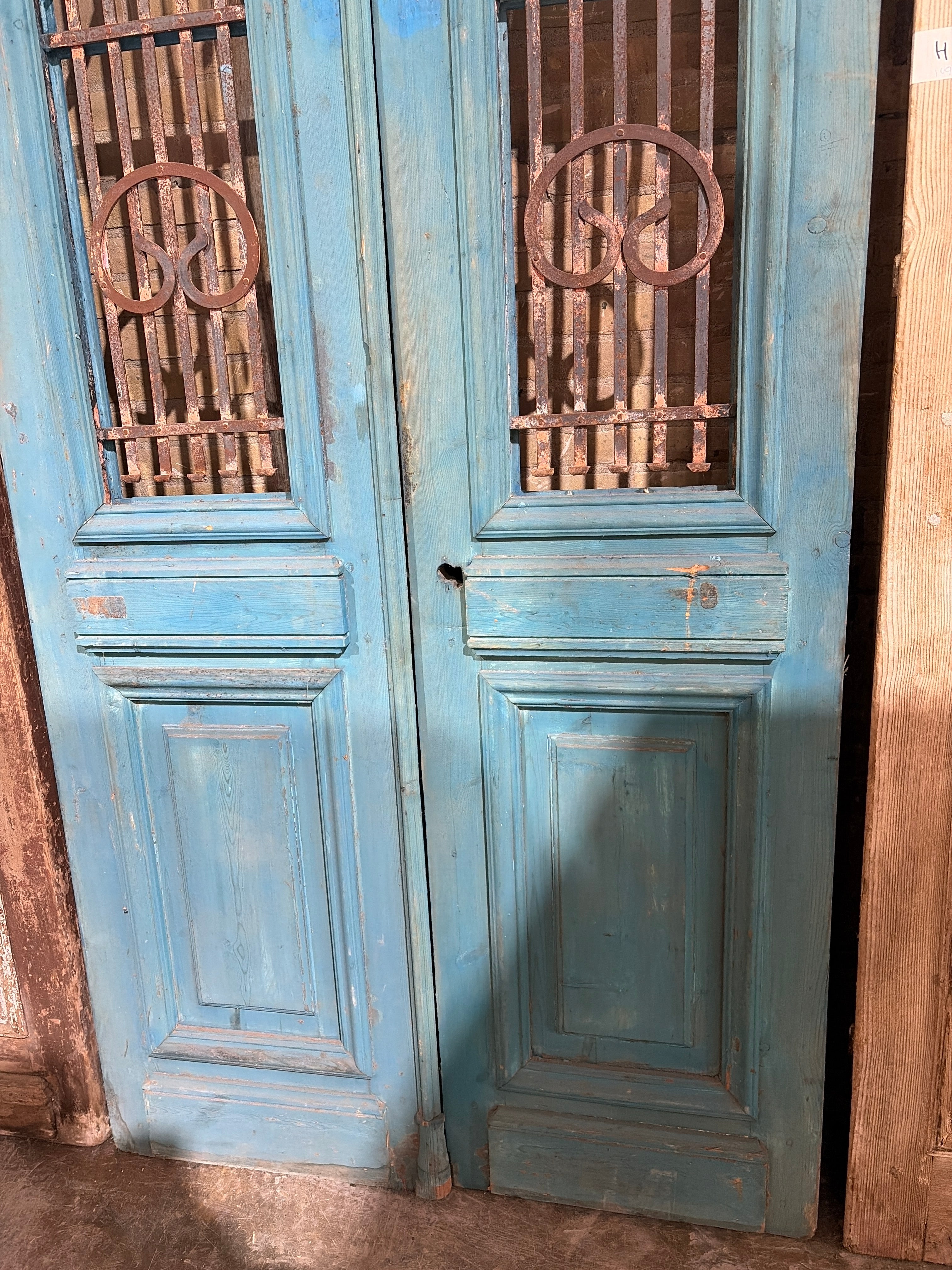 Antique Wooden Door – Historic Solid Entrance, 113x248cm